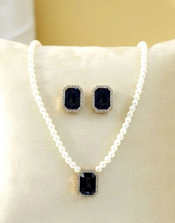 Elegant Black Pearl Beaded Necklace Set with Matching Earrings