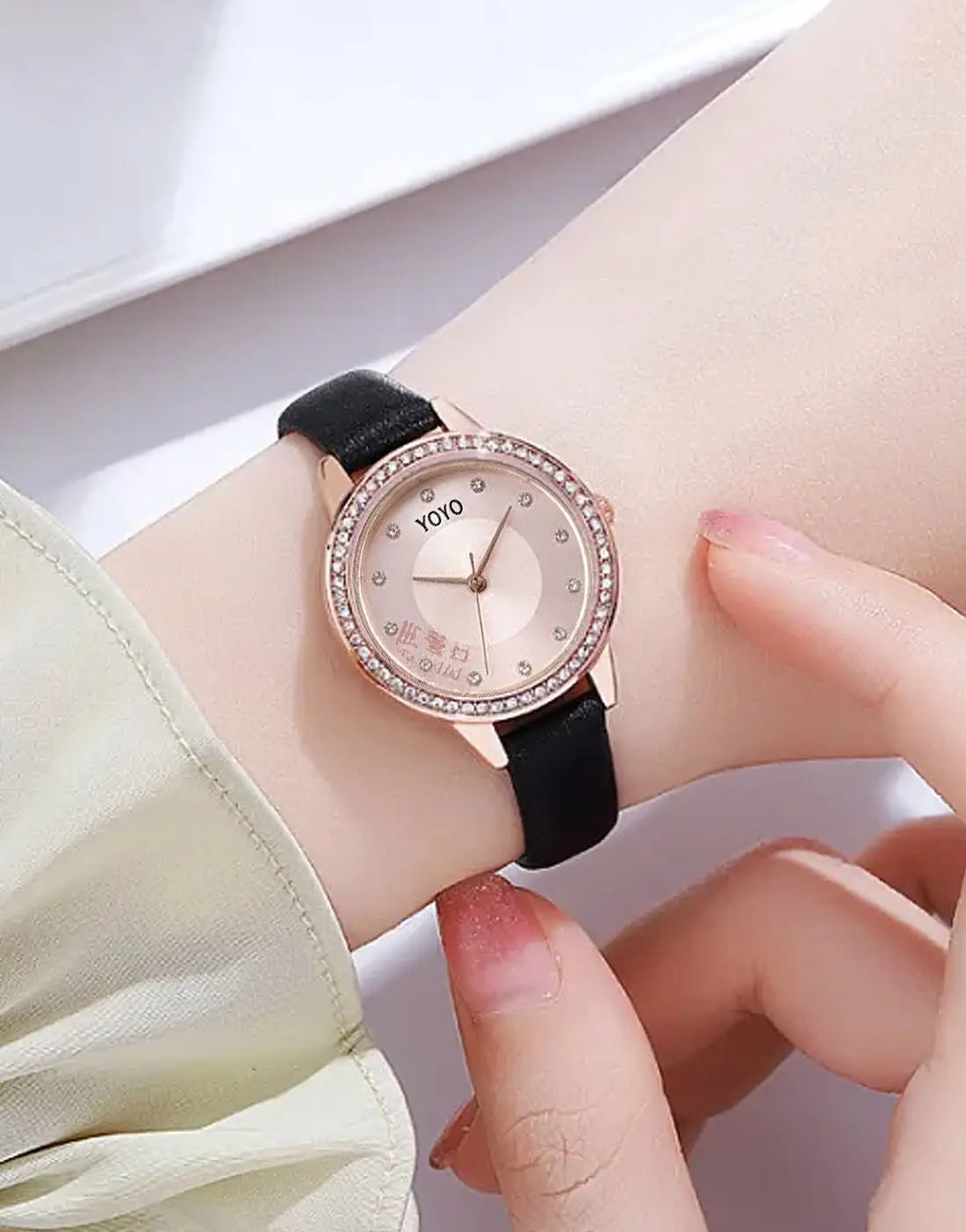 Decent Slim Leather Strap Fashion Watch for Girls
