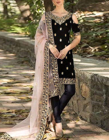 Classic Embroidered Black Velvet Dress with 4-Side Emb. Net Dupatta