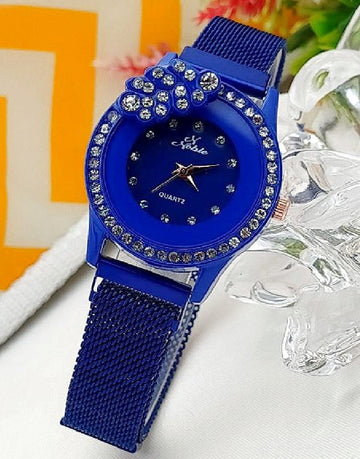 Noble Leaf Magnet Chain Fashion Watch for Ladies - Blue