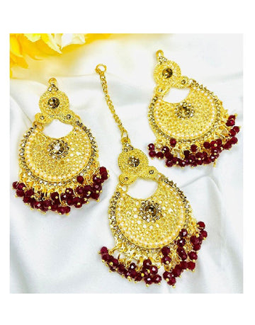 Set of Fancy Earrings & Maang Teeka
