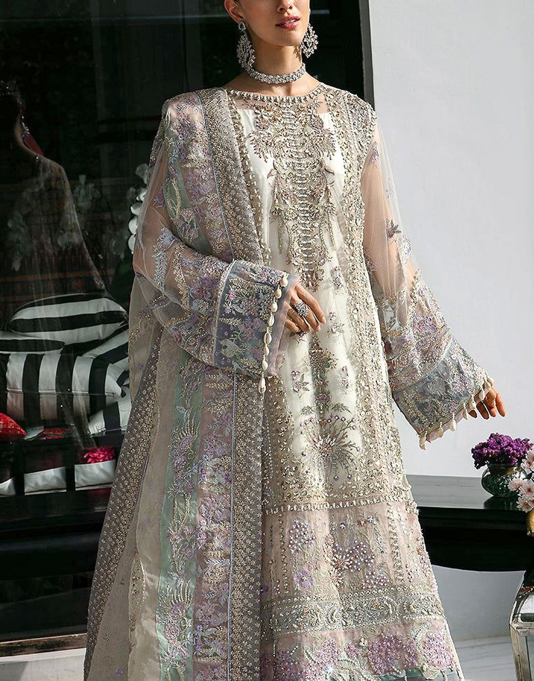 Luxury Handwork Heavy Embroidered Organza Wedding Dress