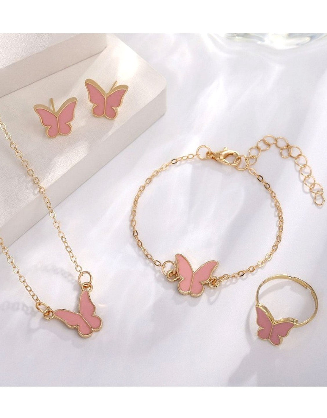 4-Piece Trendy Butterfly Shape Jewelry Set with Bracelet, Earring, Necklace and Ring