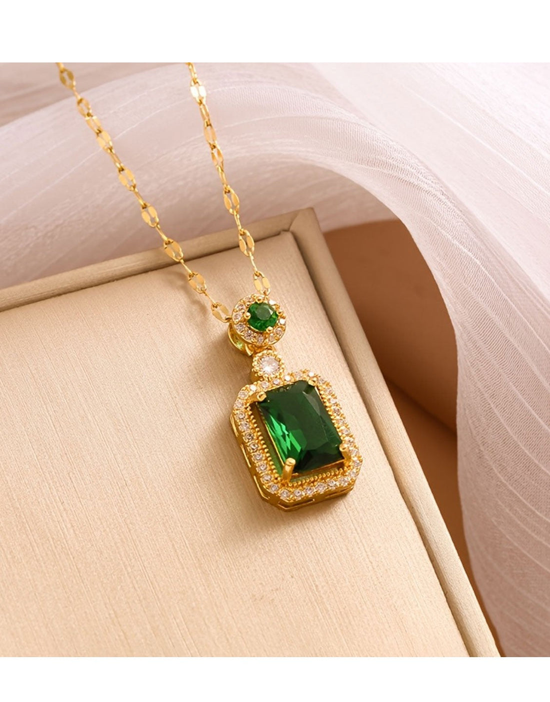 3-Piece Green Rhinestone Necklace Set with Ring & Earrings - Ideal for Daily Wear & Gifting