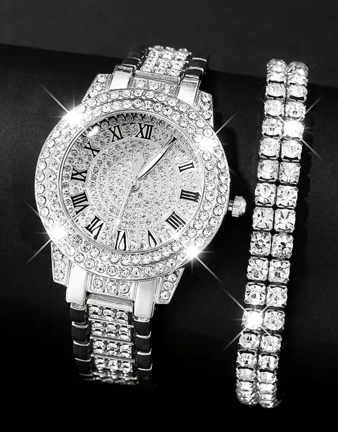 2-Pcs Elegant Women's Round Dial Watch and Sparkling Bracelet Set - Silver