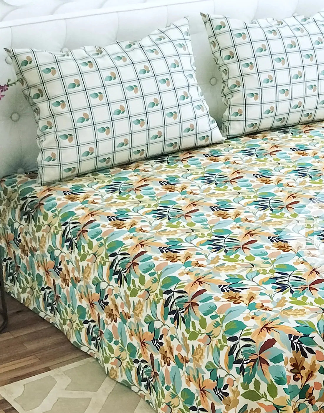 Salonika 3-Piece Mix Cotton Green King Size Bedsheet with Pillow Covers